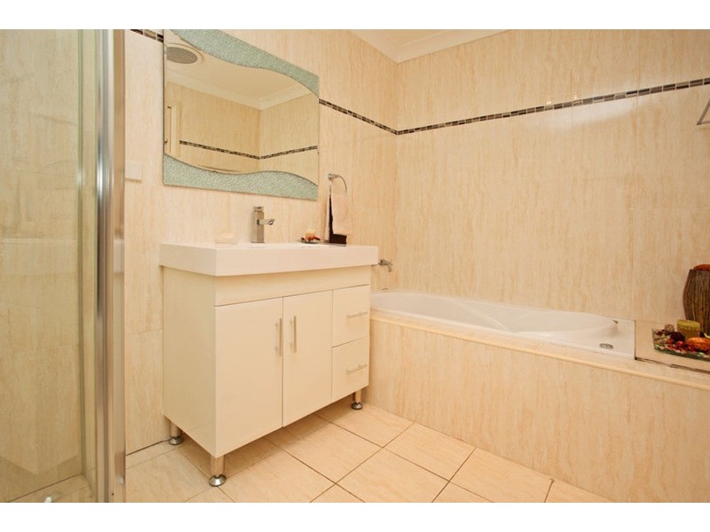 8 Albert Street, Revesby NSW 2212