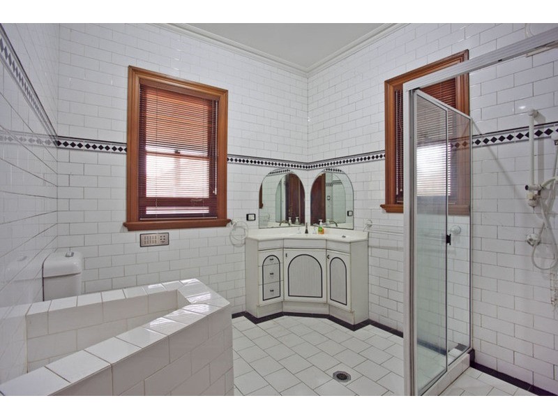 394 Henry Lawson Drive, Milperra NSW 2214