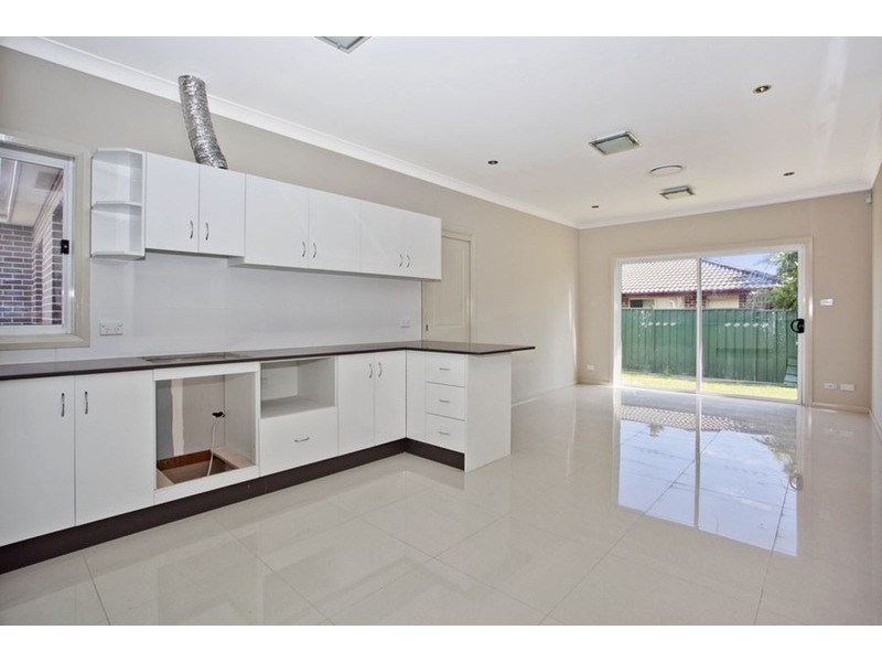 3/99-101 Mackenzie Street, Revesby NSW 2212