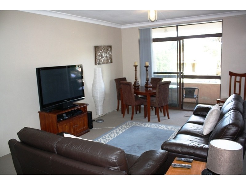 10/8-14 Swan Street, Revesby NSW 2212