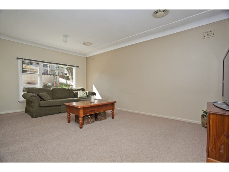 35 Clive Street, Revesby NSW 2212
