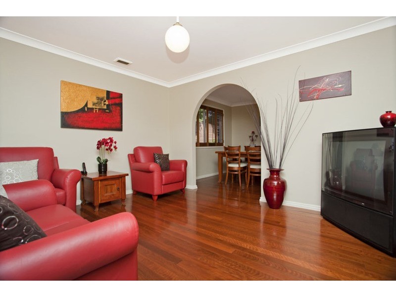 7 Mapleleaf Drive, Padstow NSW 2211