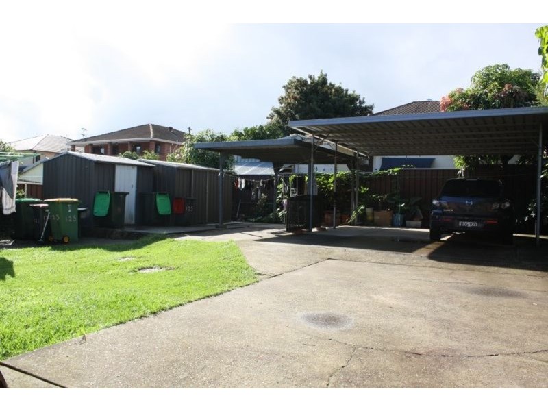 125 The Avenue, Bankstown NSW 2200