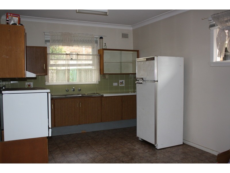 2/115 Tompson Road, Panania NSW 2213