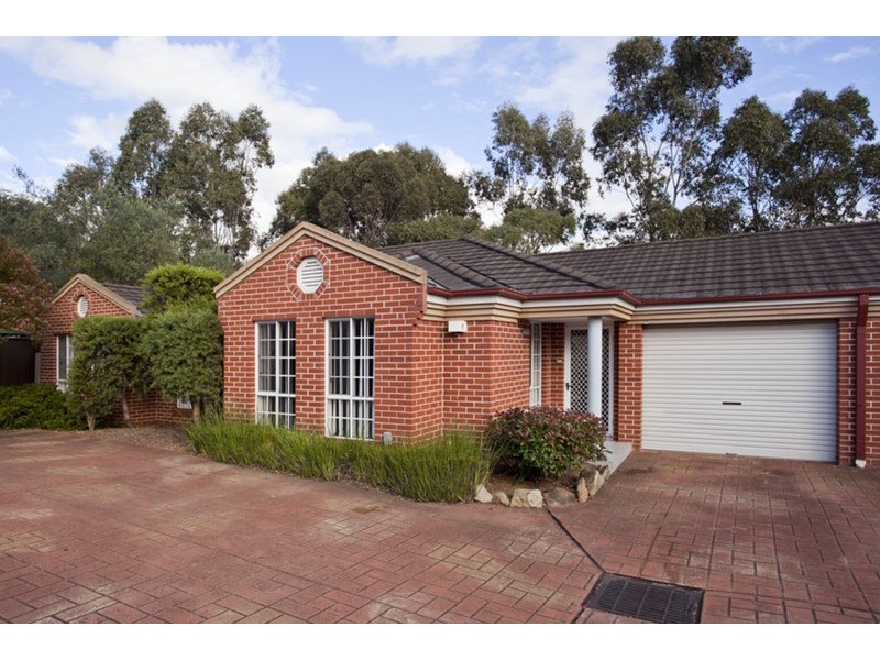 2/32 Claremont Court, Wattle Grove NSW 2173