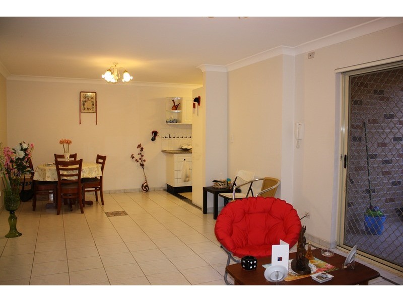 10/131-133  Meredith Street, Bankstown NSW 2200