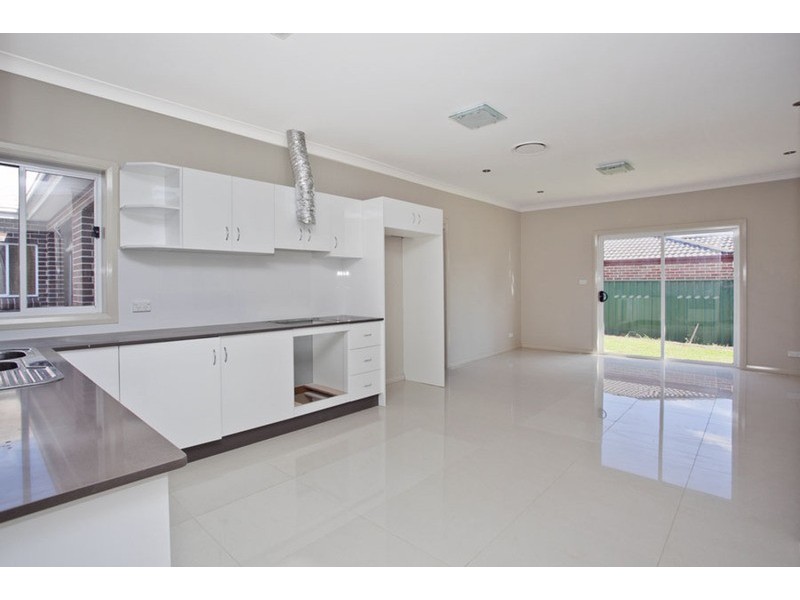 4/99-101 Mackenzie Street, Revesby NSW 2212