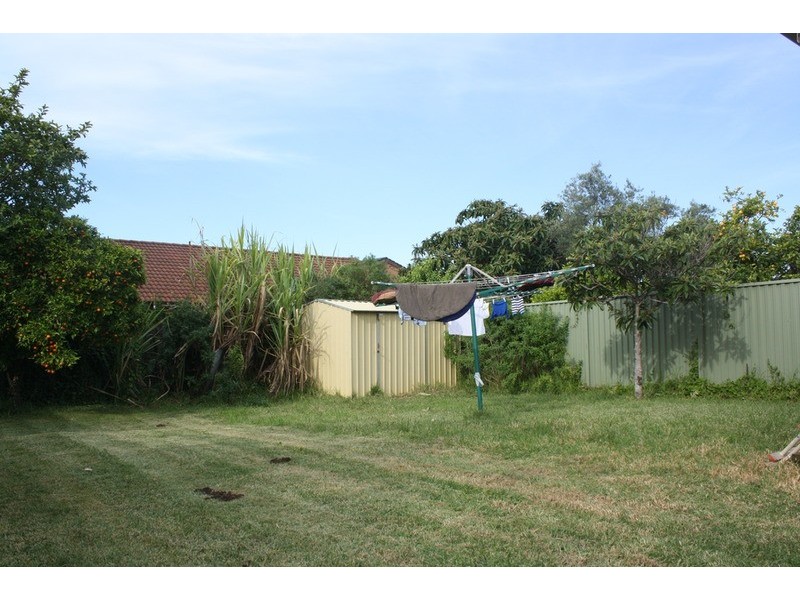 13 Lithgow Avenue, Yagoona NSW 2199
