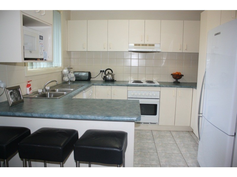 2/80 Clancy Street, Padstow Heights NSW 2211