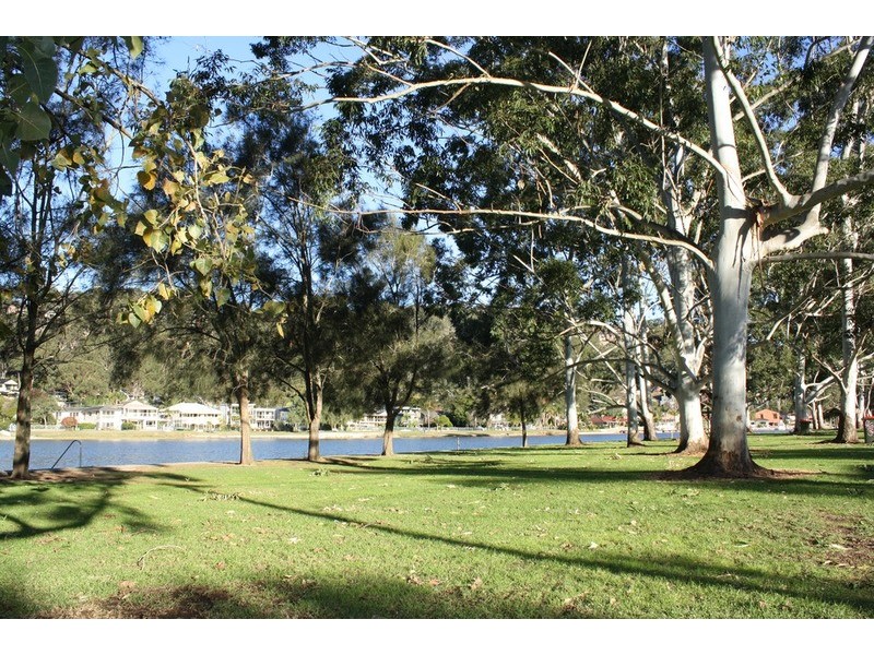 99 Prices Circuit, Woronora NSW 2232