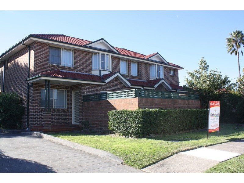 1/82 Clancy Street, Padstow Heights NSW 2211