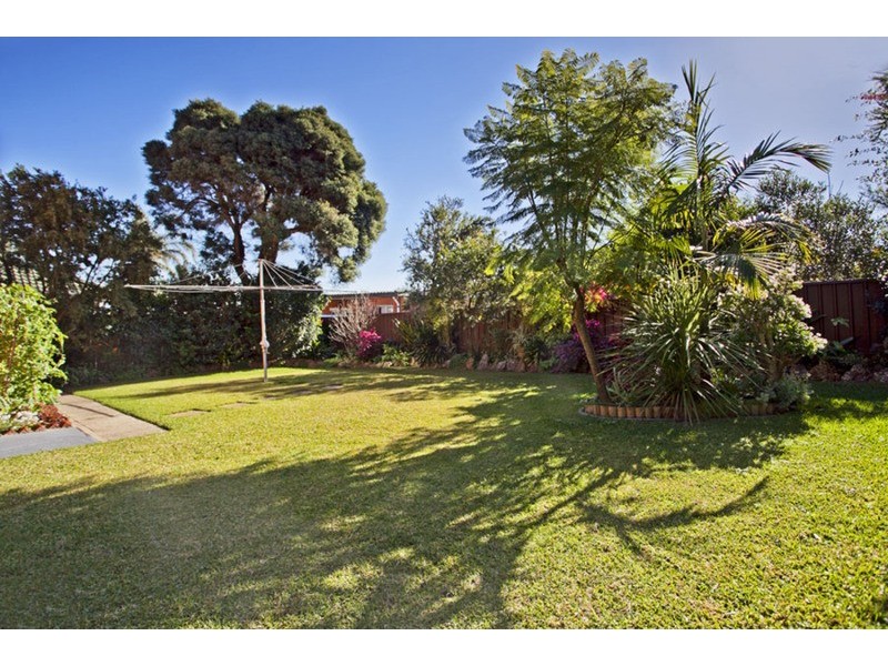 6 Parer Avenue, Condell Park NSW 2200