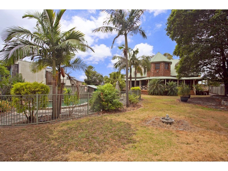 394 Henry Lawson Drive, Milperra NSW 2214