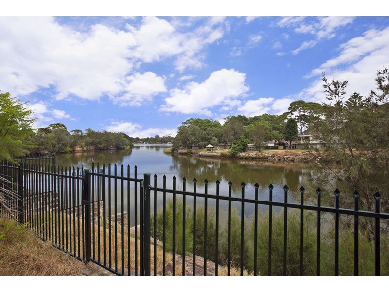 394 Henry Lawson Drive, Milperra NSW 2214