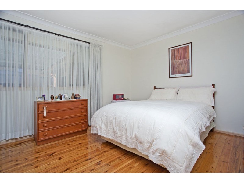 6 Parer Avenue, Condell Park NSW 2200