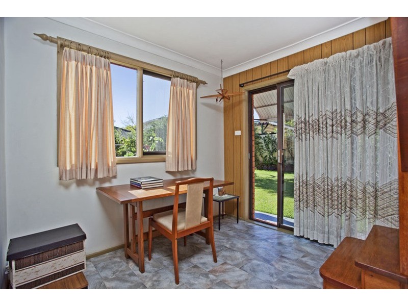 6 Parer Avenue, Condell Park NSW 2200