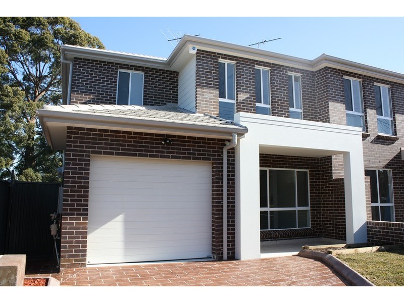 1 Rosebank Avenue, Panania NSW 2213