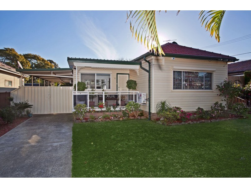 75 Mackenzie Street, Revesby NSW 2212