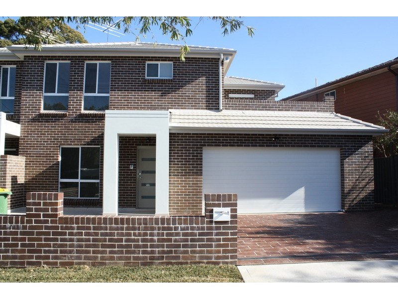 1A Rosebank Avenue, Panania NSW 2213