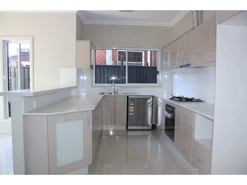 1A Rosebank Avenue, Panania NSW 2213