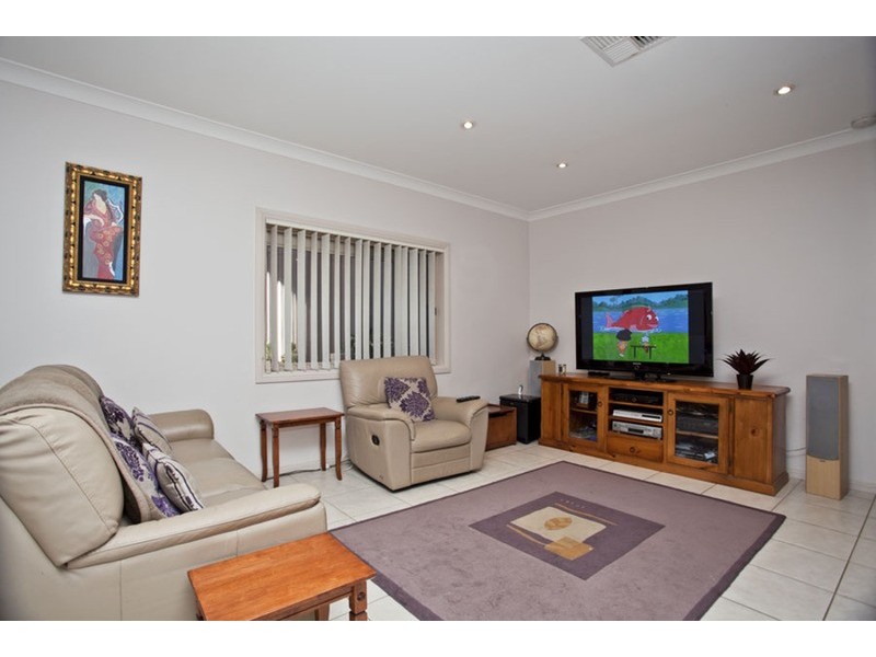 42 Railway Parade, Condell Park NSW 2200