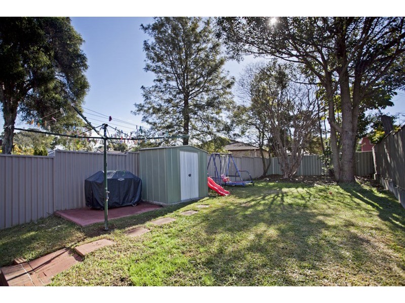 42 Railway Parade, Condell Park NSW 2200