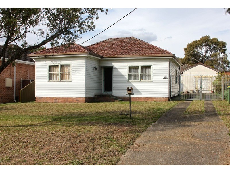 27 Roma Avenue, Padstow Heights NSW 2211