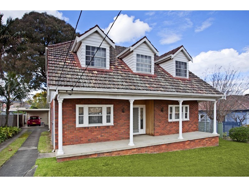 128 Gibson Avenue, Padstow NSW 2211