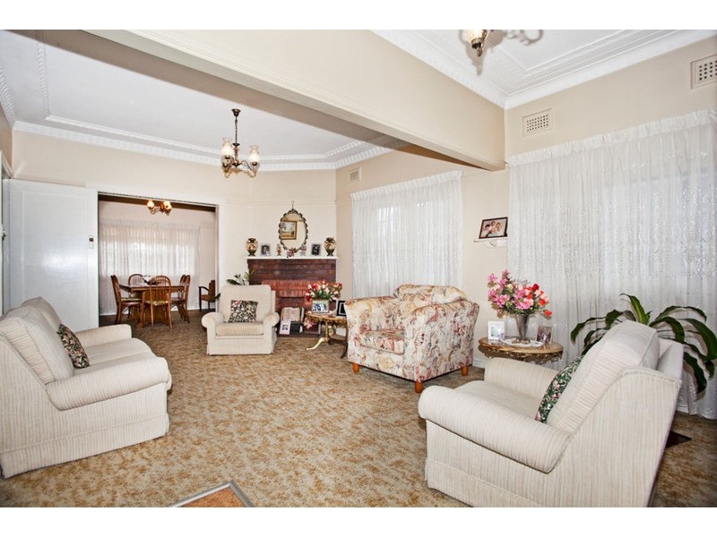 128 Gibson Avenue, Padstow NSW 2211