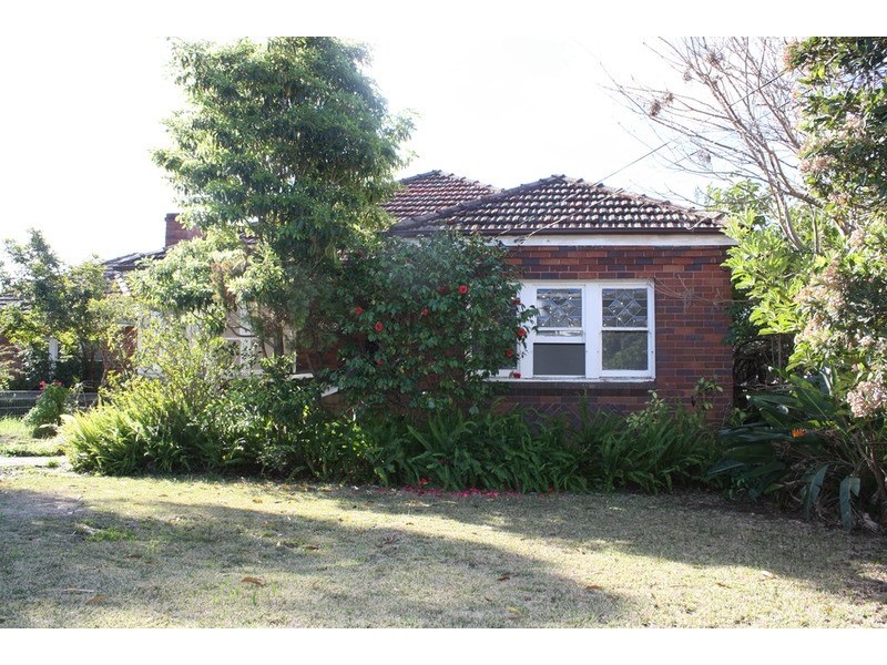 6 Howard Road, Padstow NSW 2211