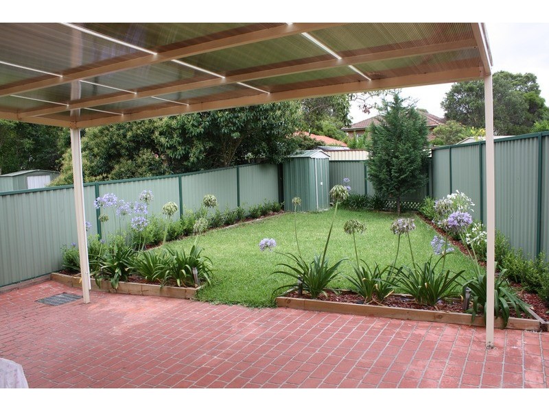 6A Flood Avenue, Revesby NSW 2212