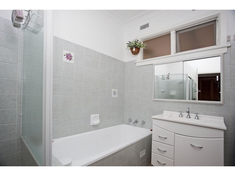 8 Kennedy Street, Panania NSW 2213