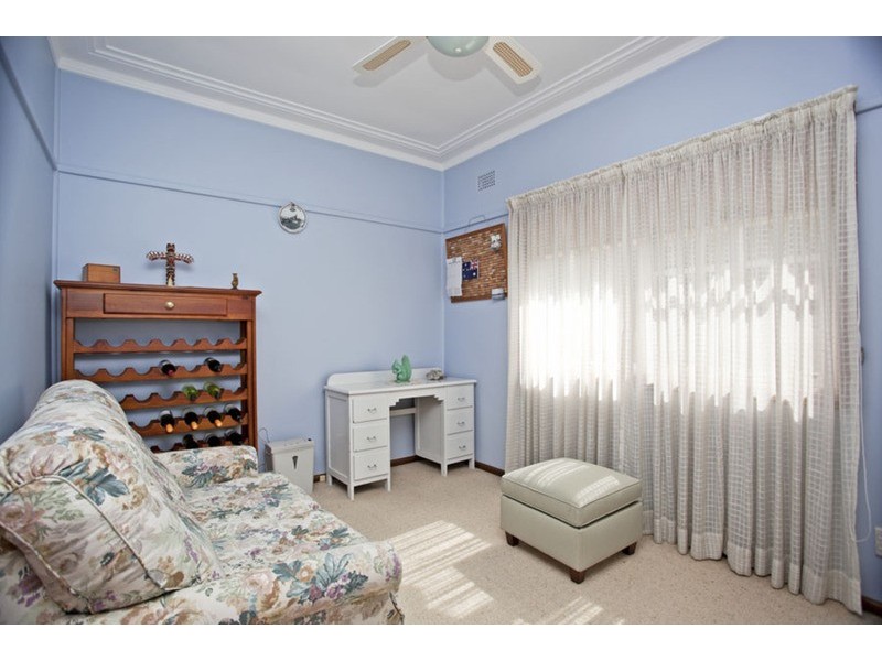 8 Kennedy Street, Panania NSW 2213