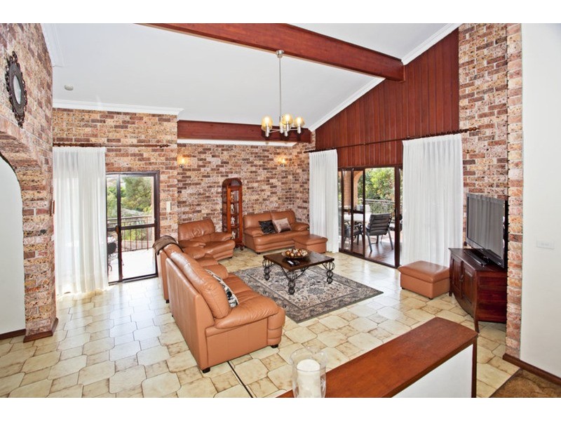 2 Opal Place, Padstow Heights NSW 2211