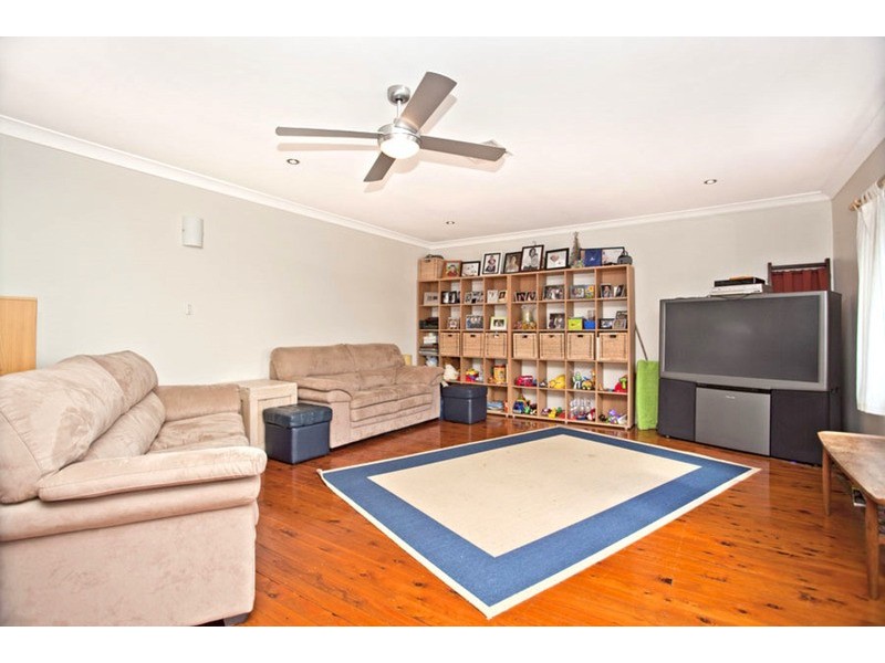 6 Fromelles Avenue, Milperra NSW 2214
