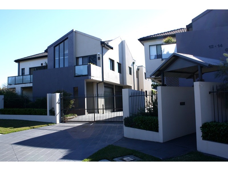 11/12 Wollongbar Avenue, Panania NSW 2213