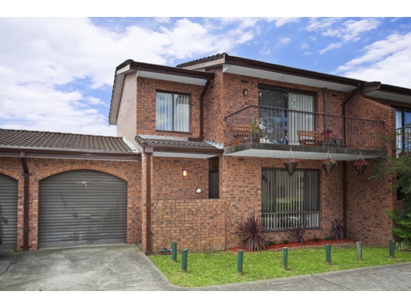 8/108 Gibson  Avenue, Padstow NSW 2211