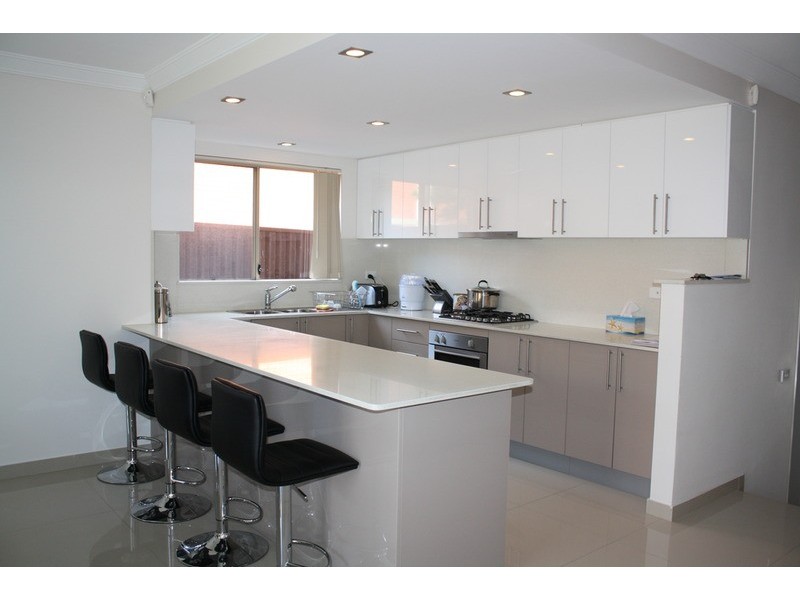 7 Tallawarra Road, Padstow NSW 2211