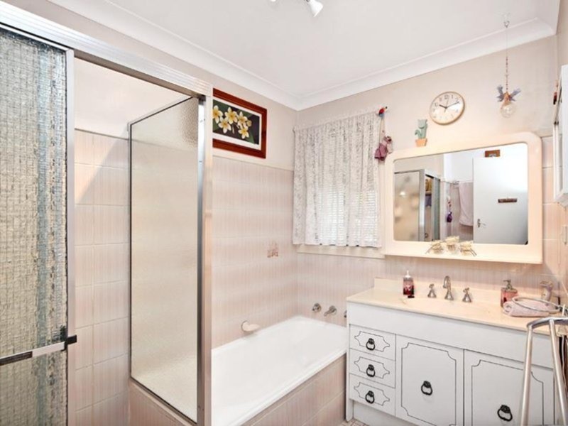 3 Flanders Avenue, Milperra NSW 2214