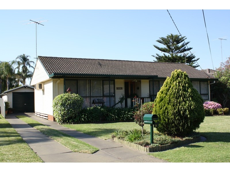 3 Flanders Avenue, Milperra NSW 2214