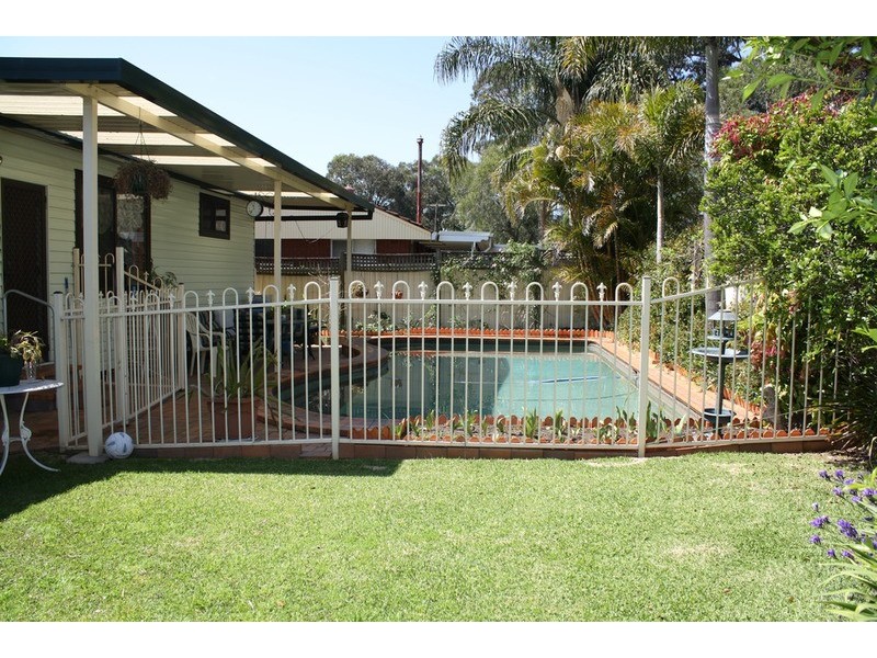 11 Wolaroi Crescent, Revesby NSW 2212