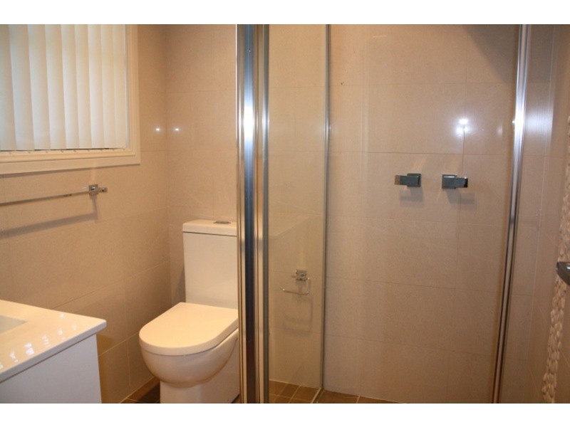 1C Drysdale Avenue, Picnic Point NSW 2213