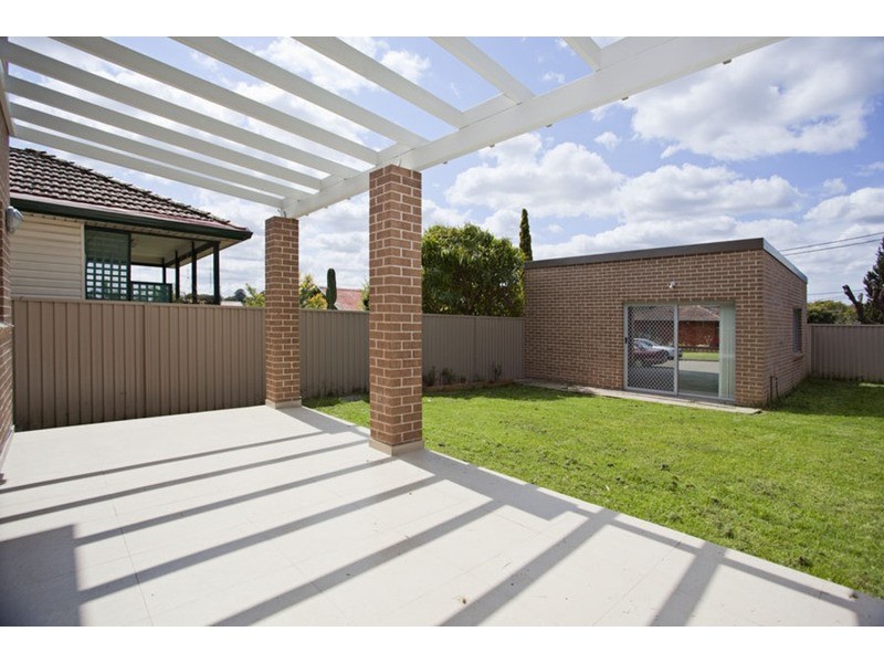 196 Gibson Avenue, Padstow NSW 2211