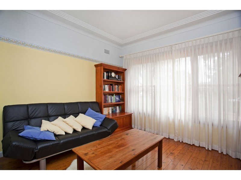 1A Monie Avenue, East Hills NSW 2213