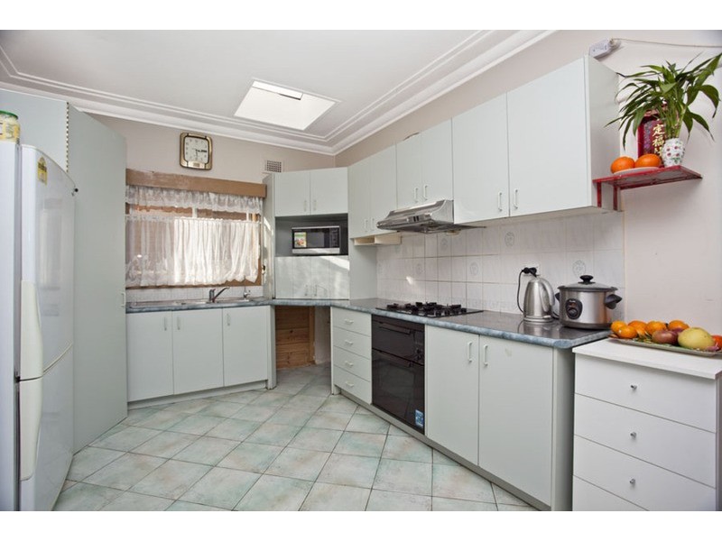 75 Mackenzie Street, Revesby NSW 2212