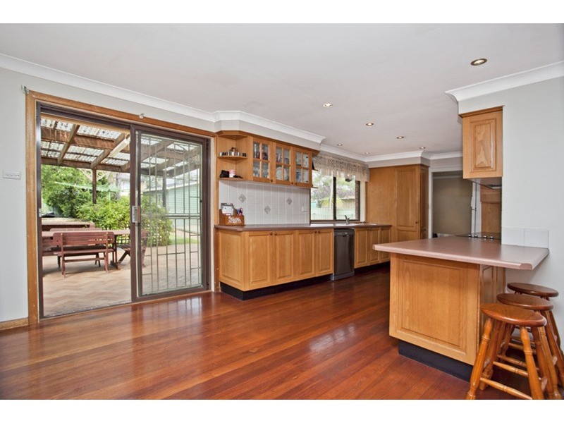 7 Doris Street, Picnic Point NSW 2213