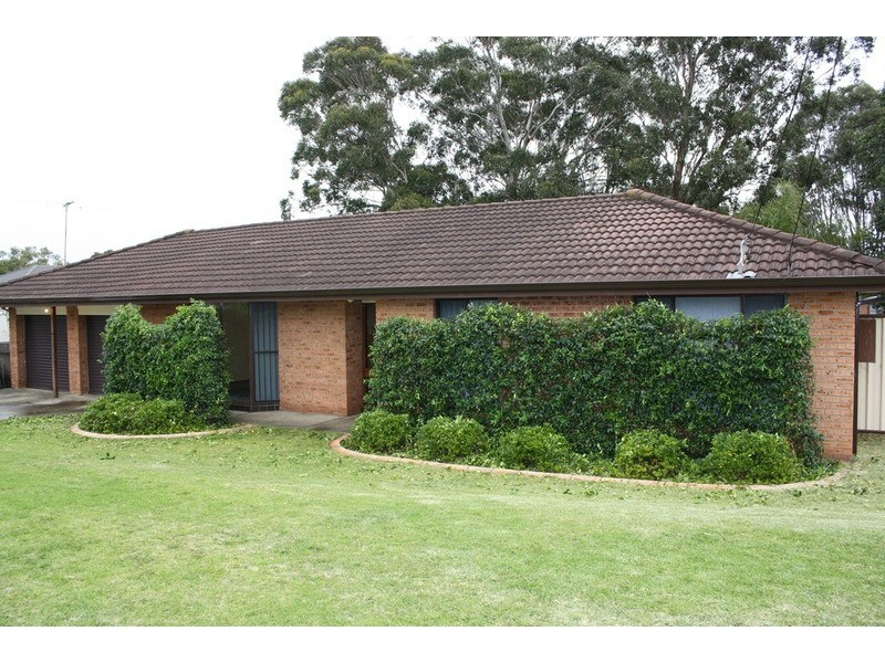 2A Victor Avenue, Panania NSW 2213