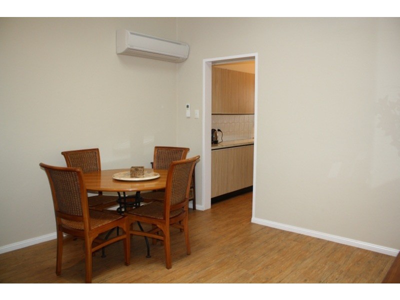 2/15 Baldwin Street, Padstow NSW 2211