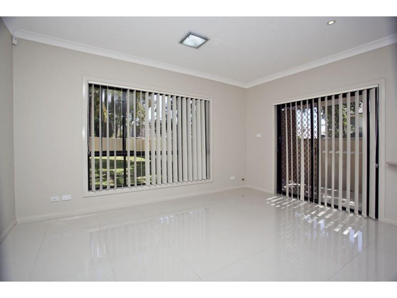 16c Sphinx Avenue, Padstow NSW 2211