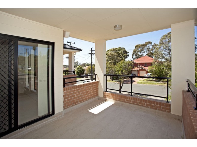 16d Sphinx Avenue, Padstow NSW 2211